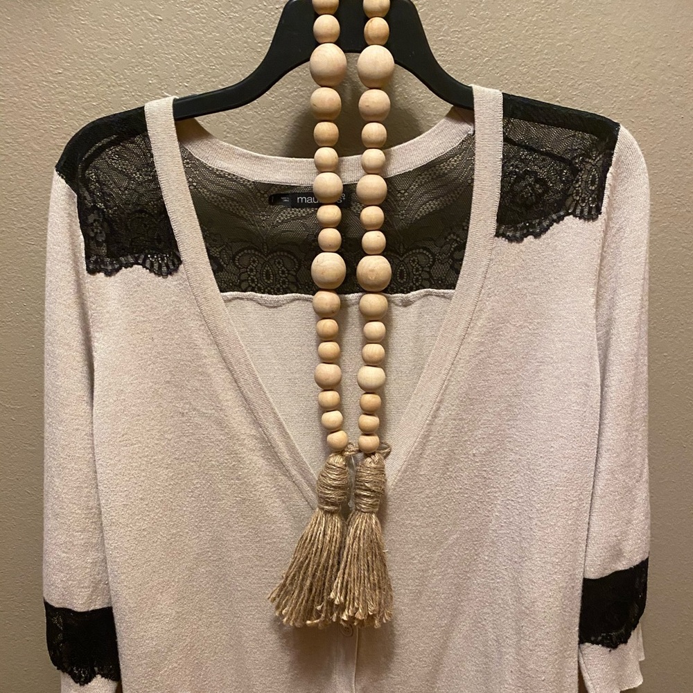 3/4 length sleeve cardigan  w/ black lace detail